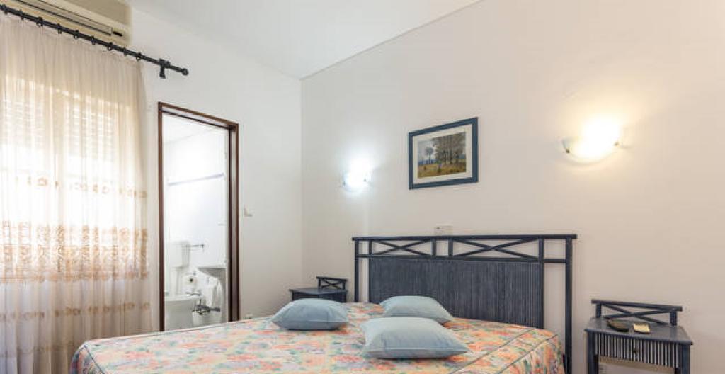 Residencial Miramar Hotel Quarteira Room photo
