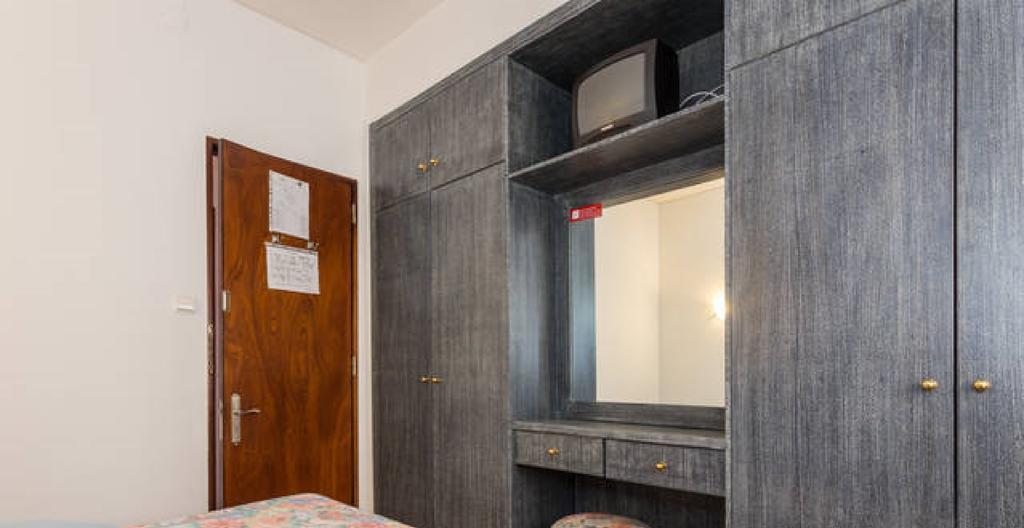 Residencial Miramar Hotel Quarteira Room photo